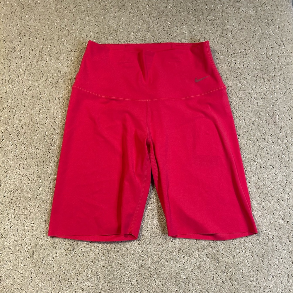 NWT Nike Dri-Fit Women’s High-Rise Biker Shorts Size M Pink